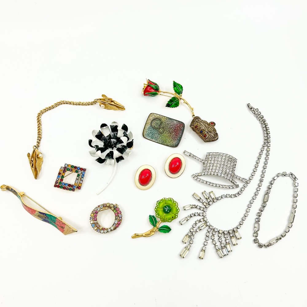 Vintage Jewelry Lot Brooches Metal Enamel Flowers Rhinestone Lot of 13